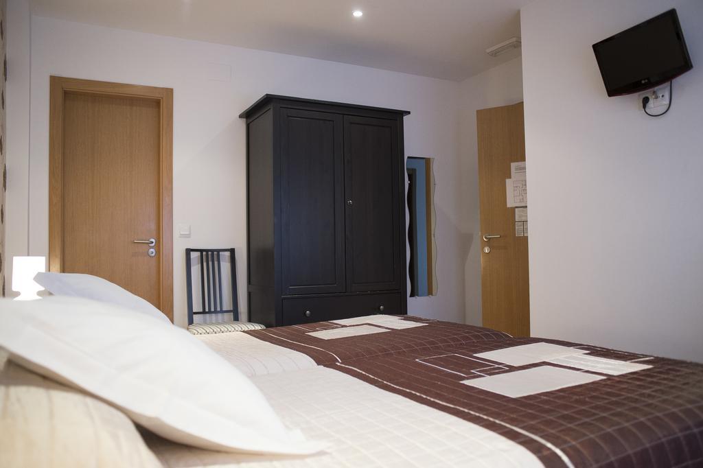 Quintana 23 Hotel Suances Room photo