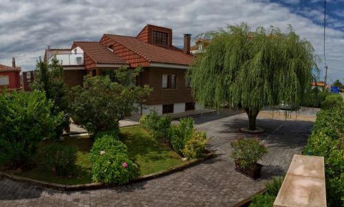 Quintana 23 Hotel Suances Exterior photo
